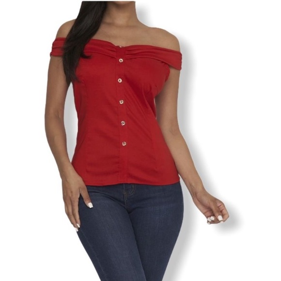 Red Off Shoulder Top-Pullover - Picture 2 of 4